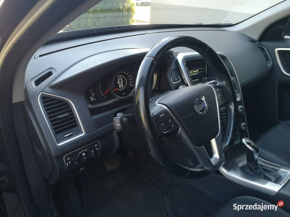 Volvo XC 60 20 D 181 Klimatronic Nawi Parktronic