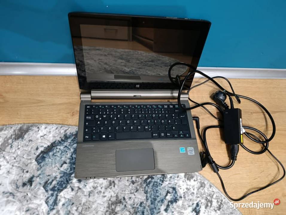 Sprzedam laptop Medion Akoya MD99430 Radom sprzedam