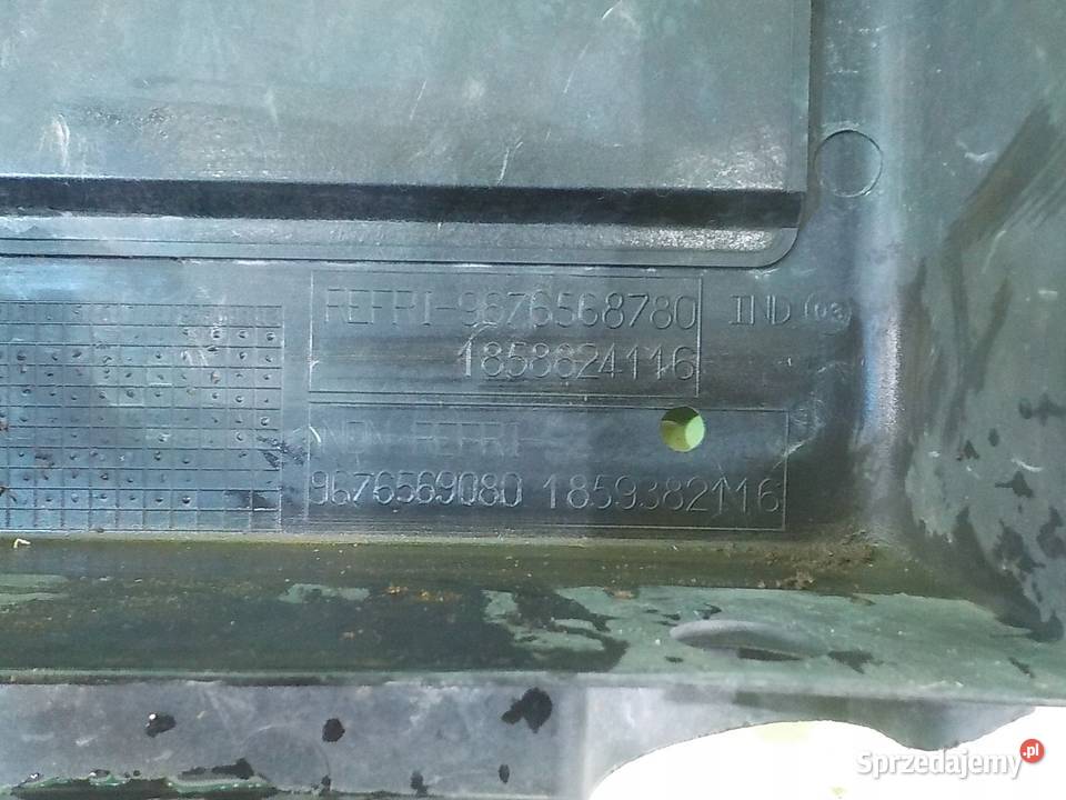 PEUGEOT 3008 I 11r 16 B 5D pas przedni obudowa Suków sprzedam