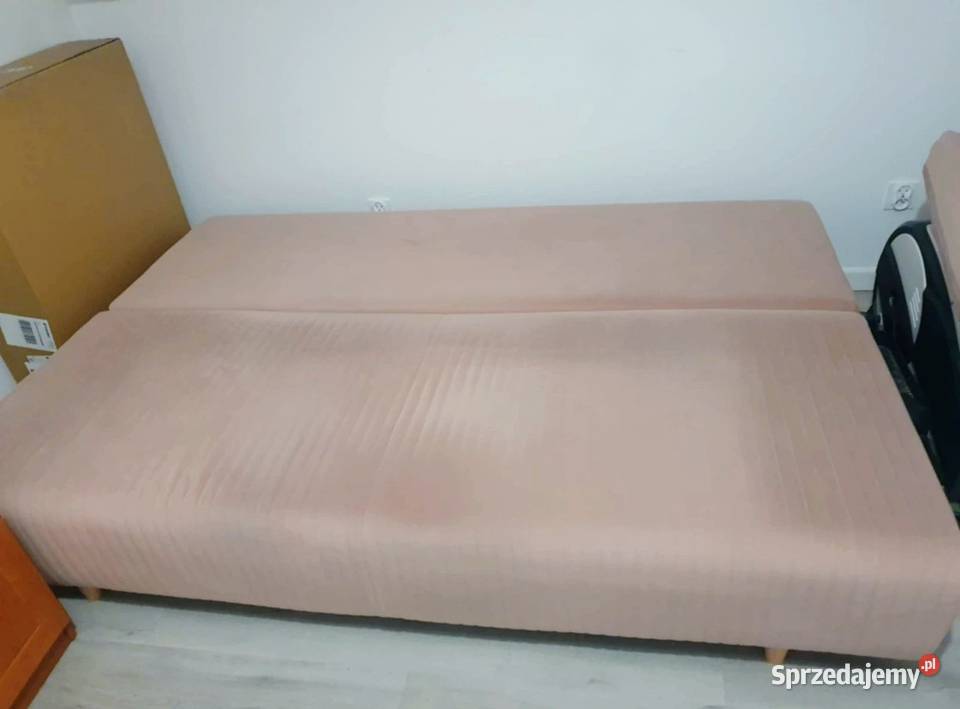 Sofa różowa 135x200 pomorskie Otomino sprzedam