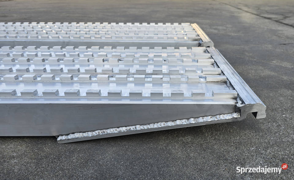 Najazdy aluminiowe 8 ton 3500x450x90mm mocowanie Lubanie sprzedam