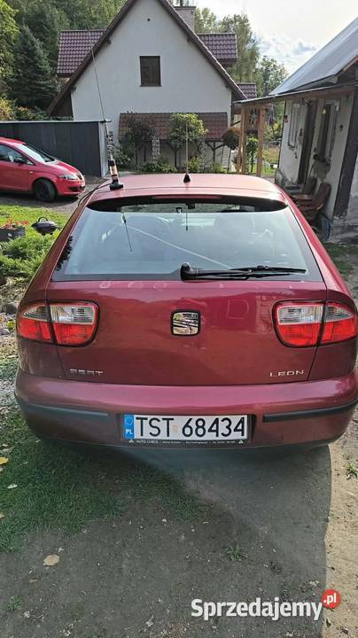 Seat Leon 16 benzyna radio