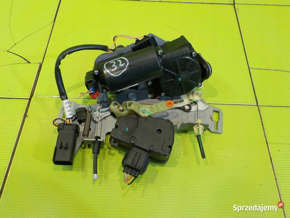 CHRYSLER GRAND VOYAGER V 09r zamek drzwi osobowe Suków