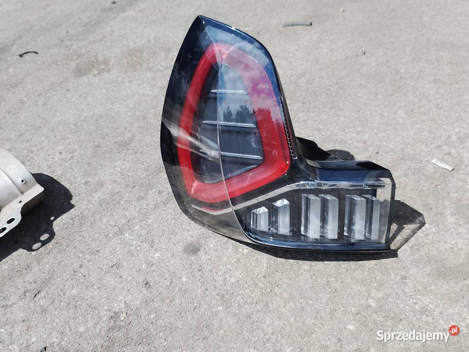 LAMPA PRAWY TYŁ LYNK CO 01 Międzychód