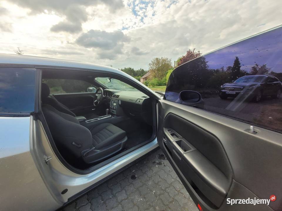 Dodge Challenger 2012 36 V6 3600cm3 Mława