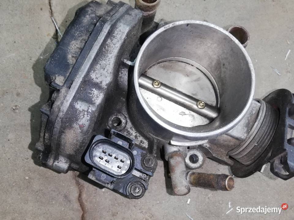 Przepustnica sprawna Audi a4 b5 18 ADR Przepustnice Sanok