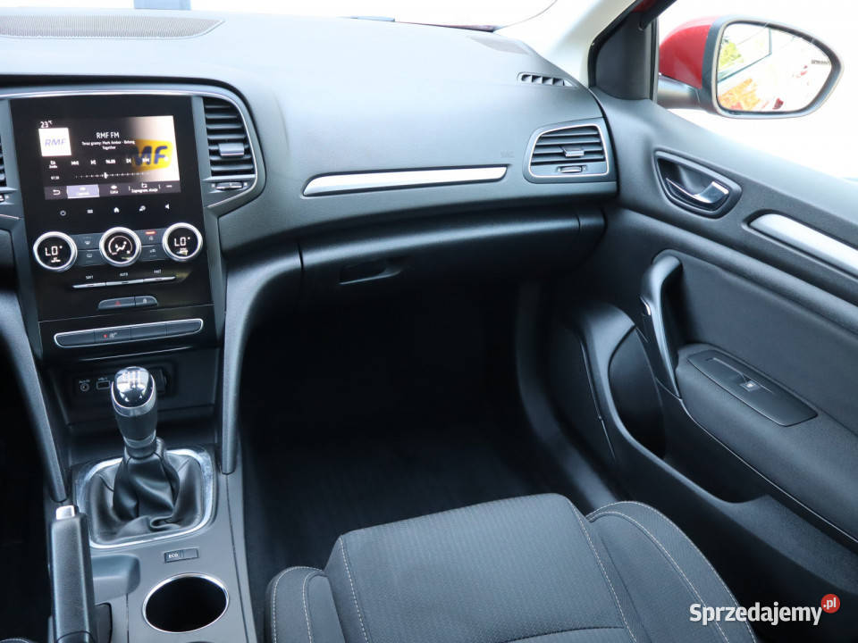 Renault Megane 10 TCe manualna Katowice