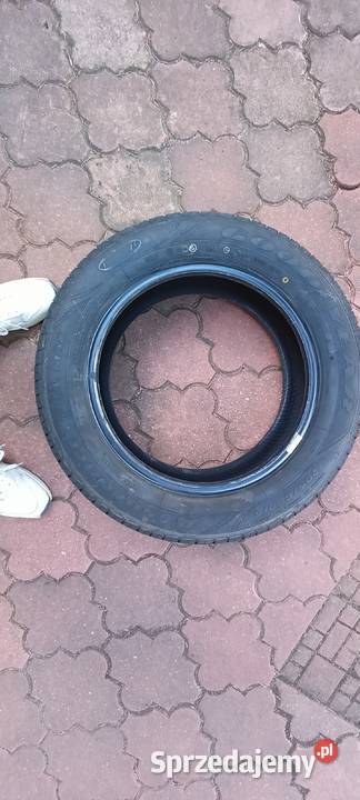 Opona Goodyear 20560R16