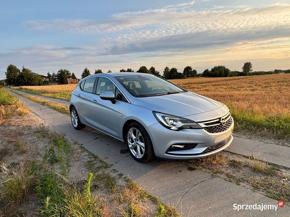 Opel Astra K Pniewy