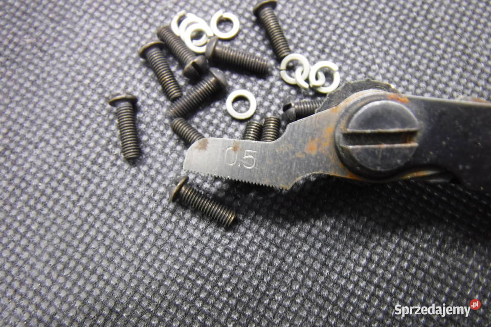Śruby lotnicze M3 x 12 mm gwint 05 do przyrządów