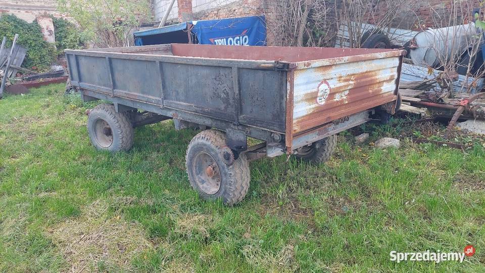 Rozrzutnik do obornika Tyniec nad Ślęzą