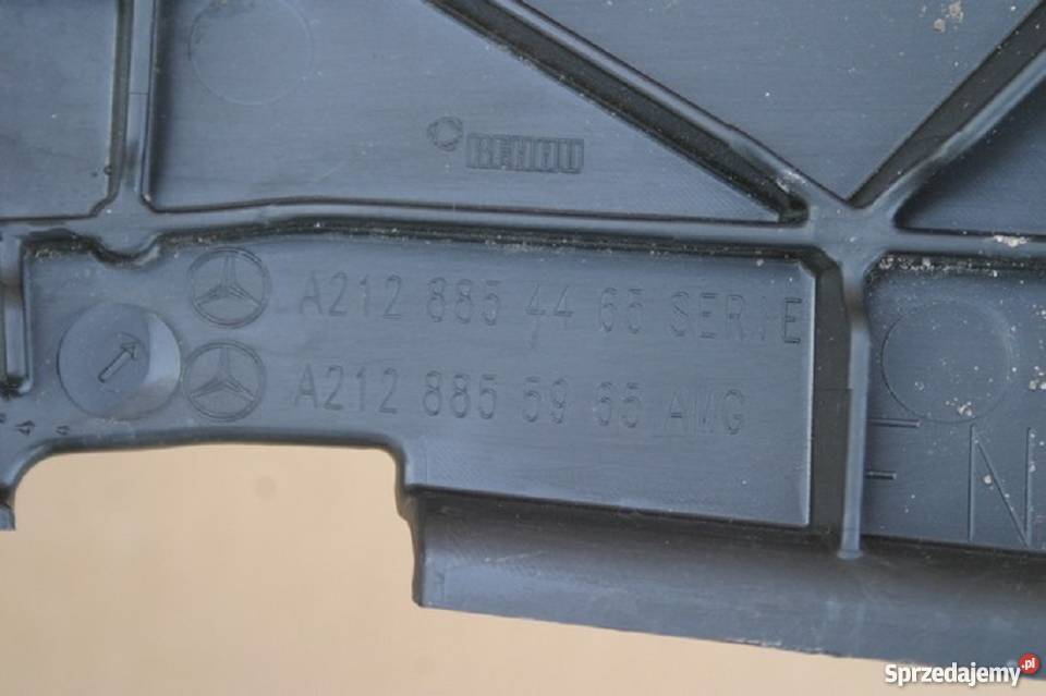 MERCEDES E KLASA ŚLIZG ZDERZAKA TYŁ ŚRODKOWY Bieleń