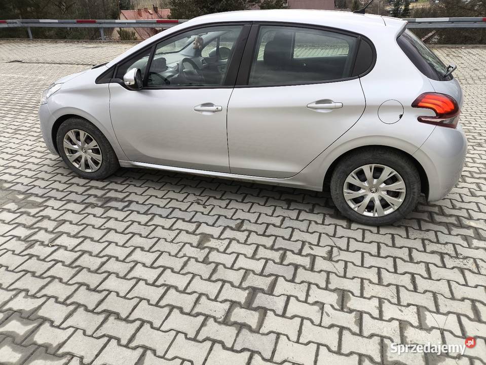 Peugeot 208 Chełmiec