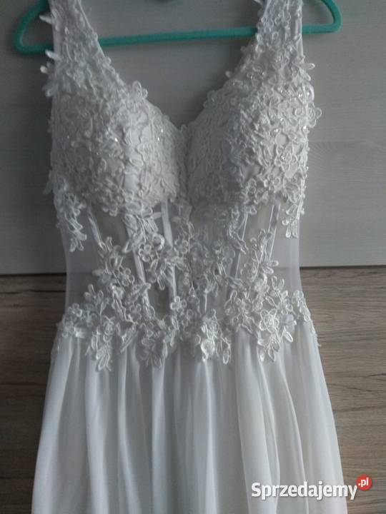 Sukienka ślubna biała Kobiór