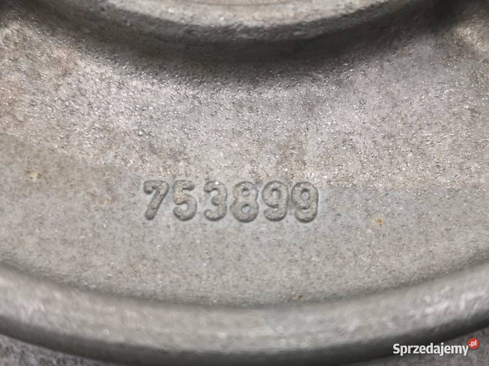 pokrywa pompy iveco trucks daily 753899 9008678 sprzedam