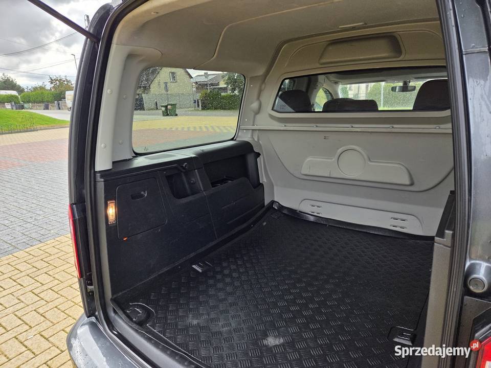 Volkswagen Caddy Maxi 20 TDI 150 2019 Szary Rok produkcji 2019 Glinica