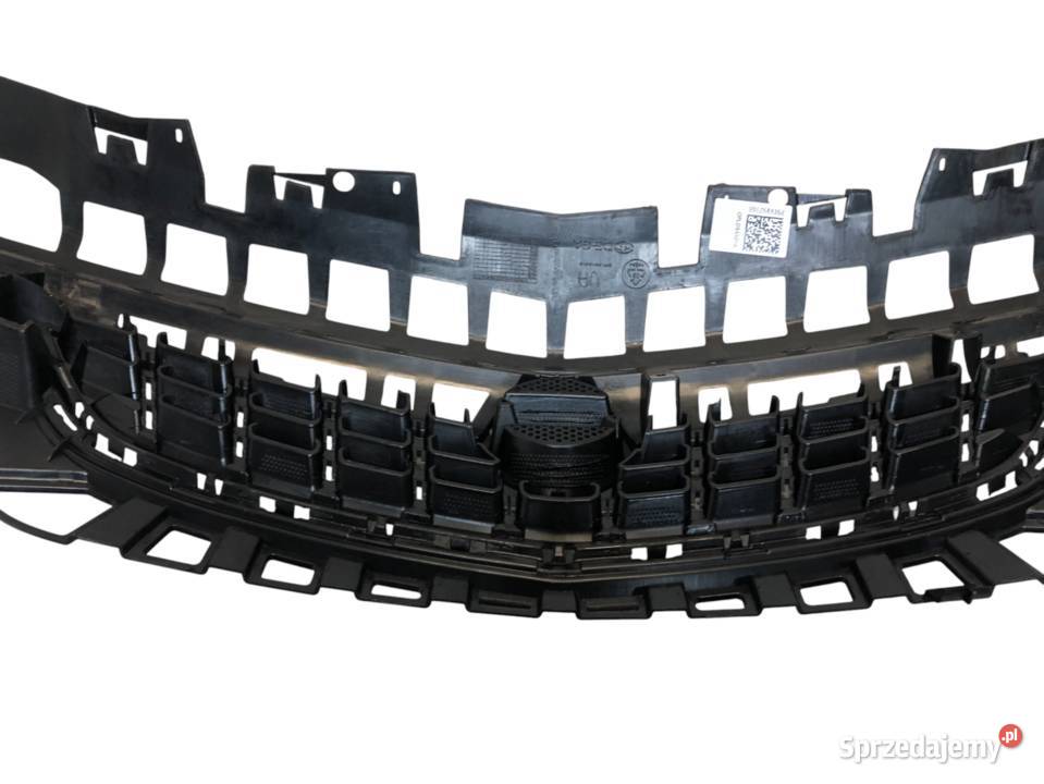 Atrapa chłodnicy Opel Astra J 20092012 przed osobowe Skarżysko-Kamienna sprzedam