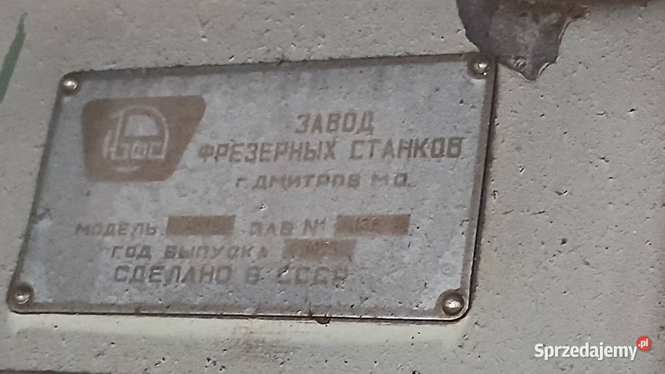 Frezarka uniwersalna DMITROW 6P81G skrętna Skierniewice