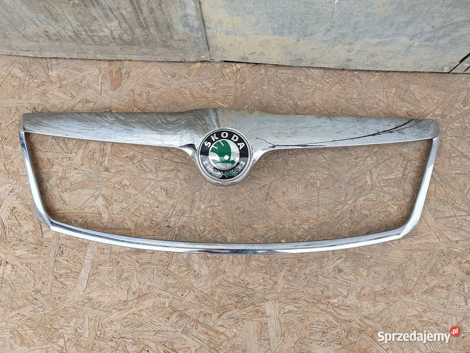 SKODA OCTAVIA 2 II LIFT RAMKA CHROM GRILLA Międzychód