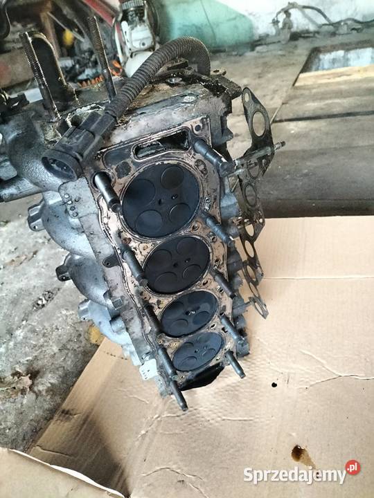 głowica blok silnik 22 HDI citroen C5 C8 peżot Kamień