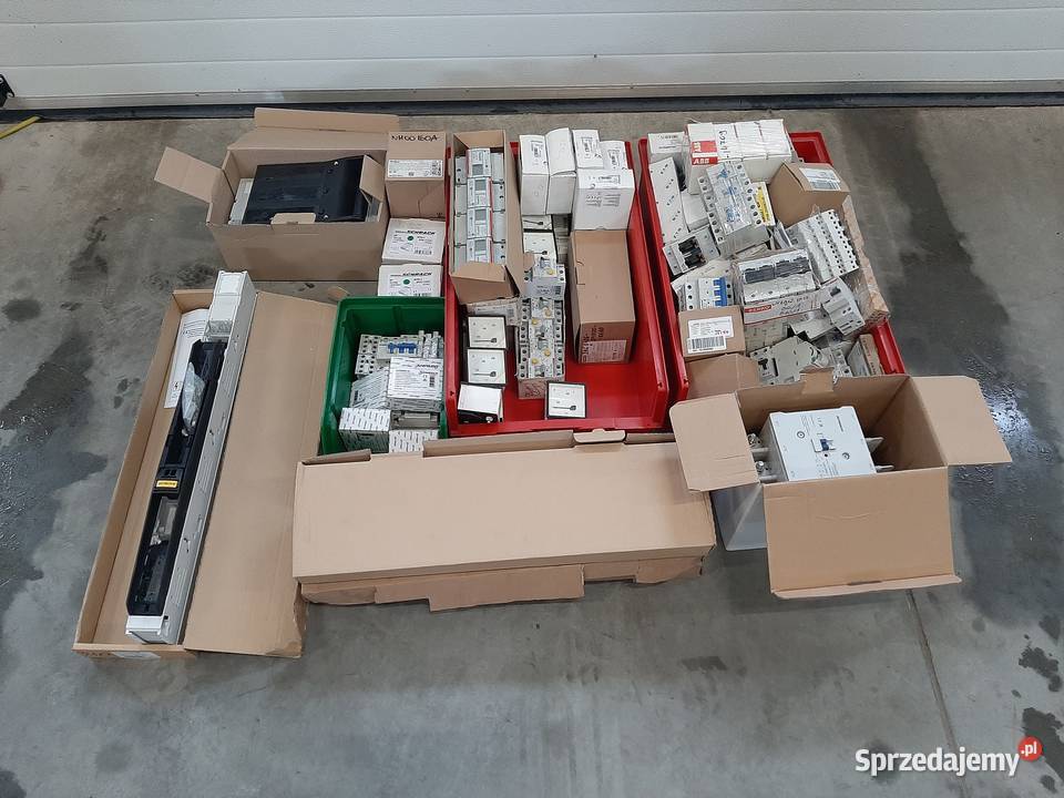 Syndyk sprzeda zestaw styczników wyłączników Warszawa sprzedam