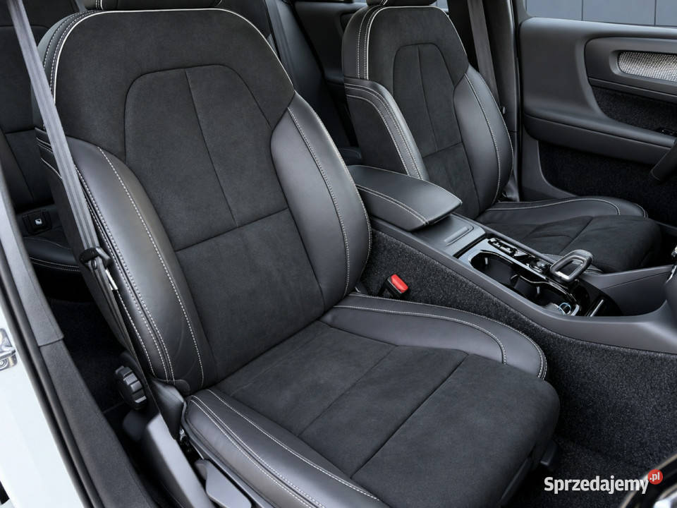 Volvo XC 40 20 B4 RDesign Faktura VAT 23 harman elektrochrom. lusterko wst.