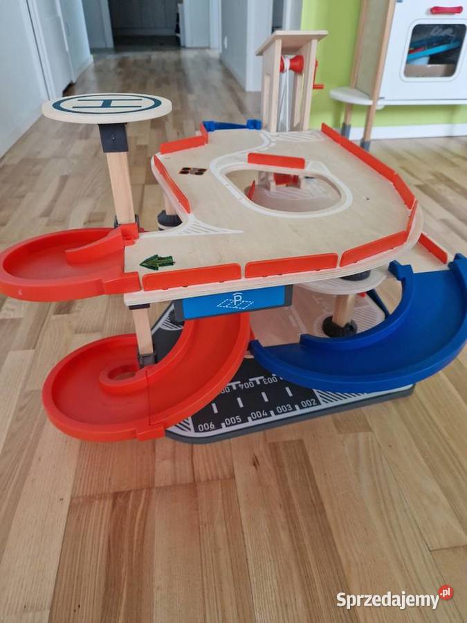 Parking drewniany duży 4 piętra z windą Bydgoszcz sprzedam