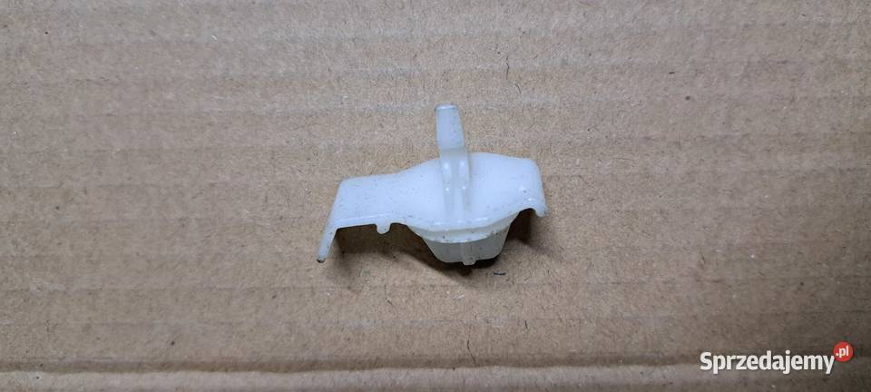 Spinka mocowanie szerokiej listwy A0019884781 Luzino