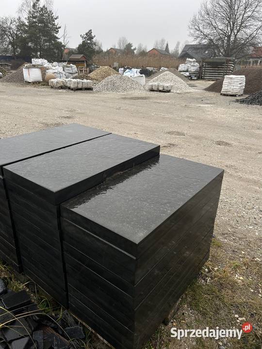 CZARNE PŁYTY BAZALTOWE 40x80 60x80 Płyty Łazy
