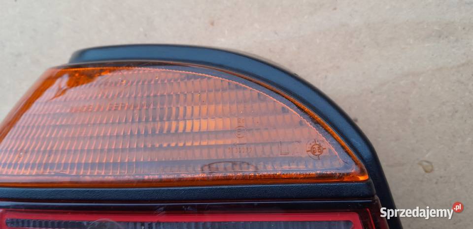 lampa tylna golf 3 vw GOLF III tył lewa Lubasz