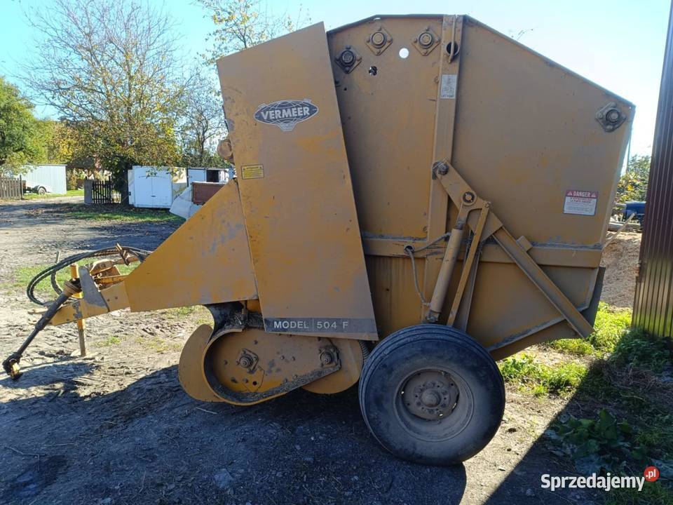 Prasa rolująca zmiennokomorowa Vermeer 504f Rożki-Kolonia