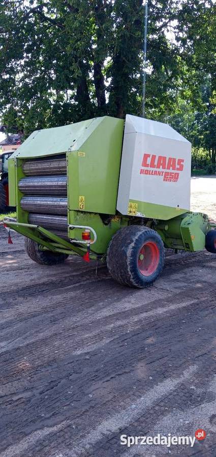 Claas Rollant 250 Prasa Belująca Szołtany