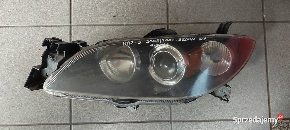 Mazda 3 sedan 2003 2004 2005 lampa lewa przód osobowe Byków