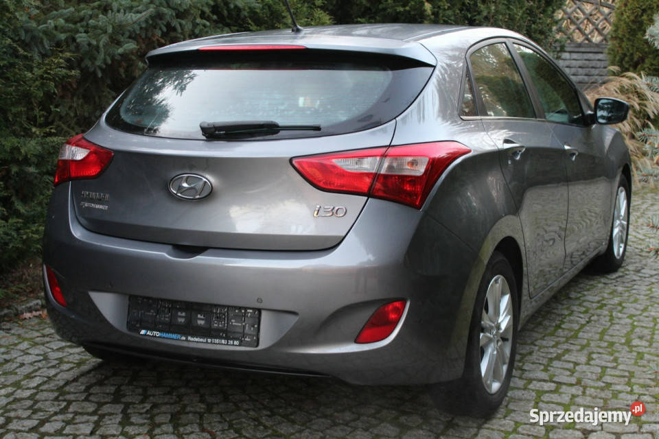 Hyundai i30 Benzyna 97 Niski Przebieg II 2012 aluminiowe felgi Lubań