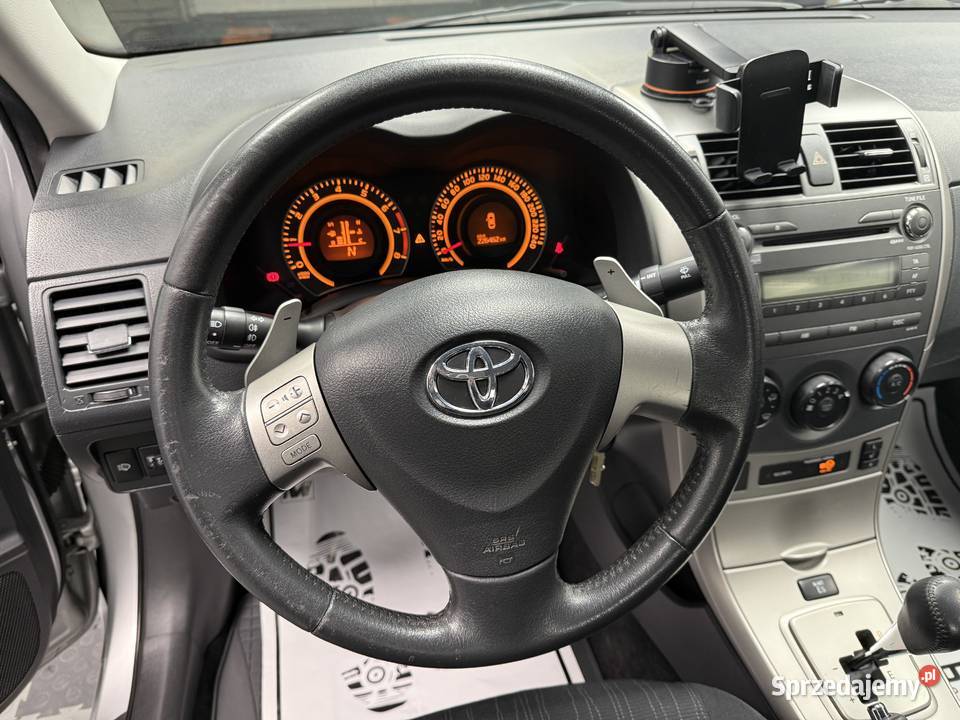 Toyota Corolla Benzyna LPG 16 25100 Salon Polska Poznań sprzedam