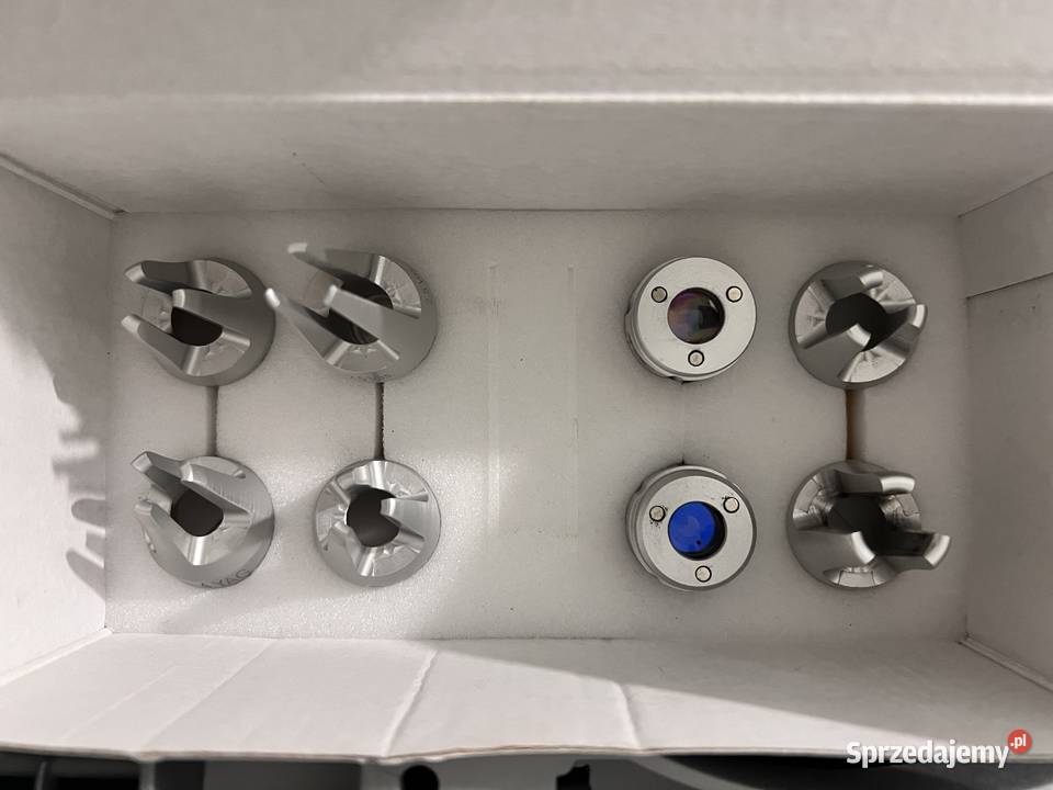 Urządzenie medyczne XLASE Plus z trzema Warszawa