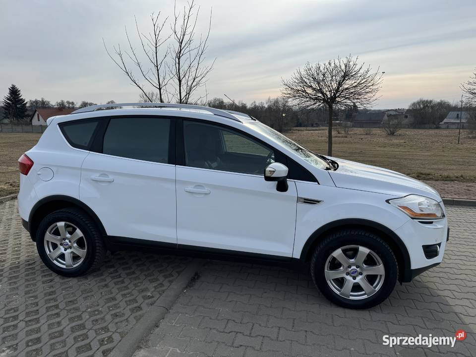 Ford kuga napęd 4x4 stan idealny z serwisami świętokrzyskie Niwy