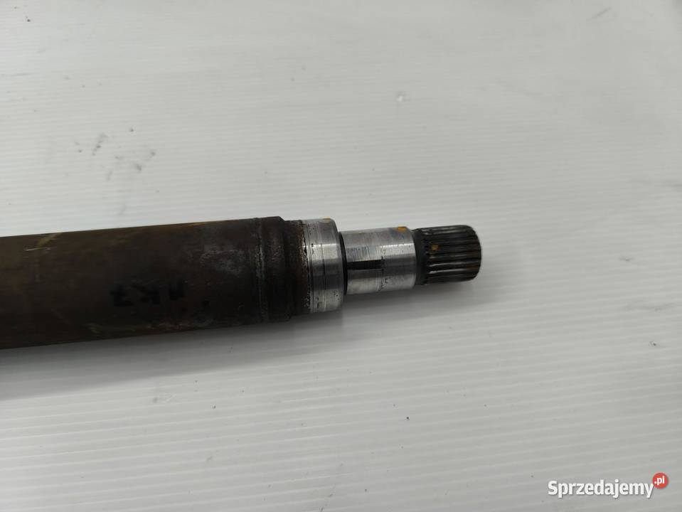 PÓŁOŚ PRAWA PRZÓD FORD FIESTA MK7 LIFT 10 sprzedam