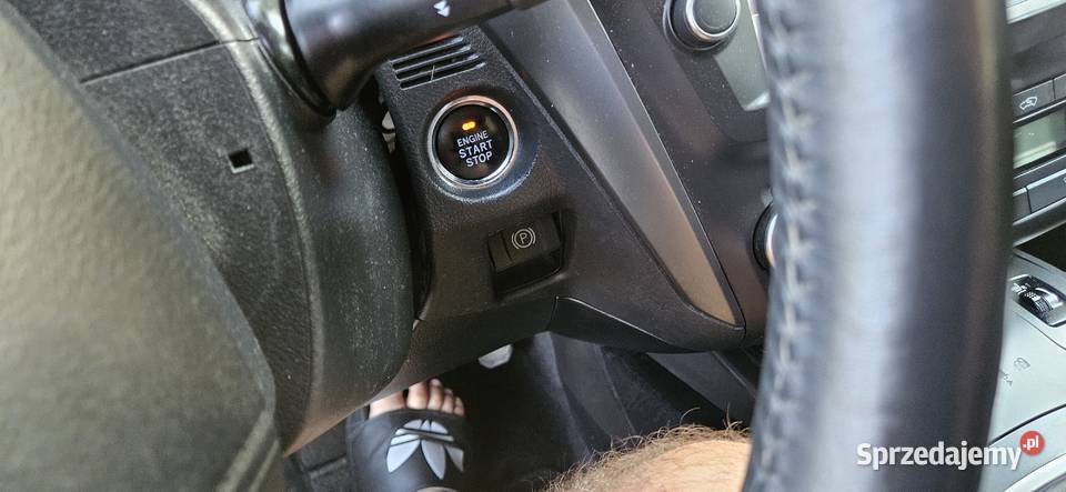 TOYOTA AVENSIS 2015 R 20 Chmielnik sprzedam