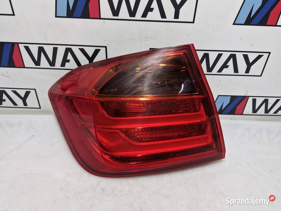7259893 BMW F30 LAMPA LEWA LEWY TYŁ W BŁOTNIK