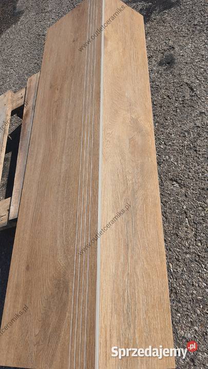 Stopnica na schody 30x120 płytki podłogowe Płytki podłogowe Radom sprzedam