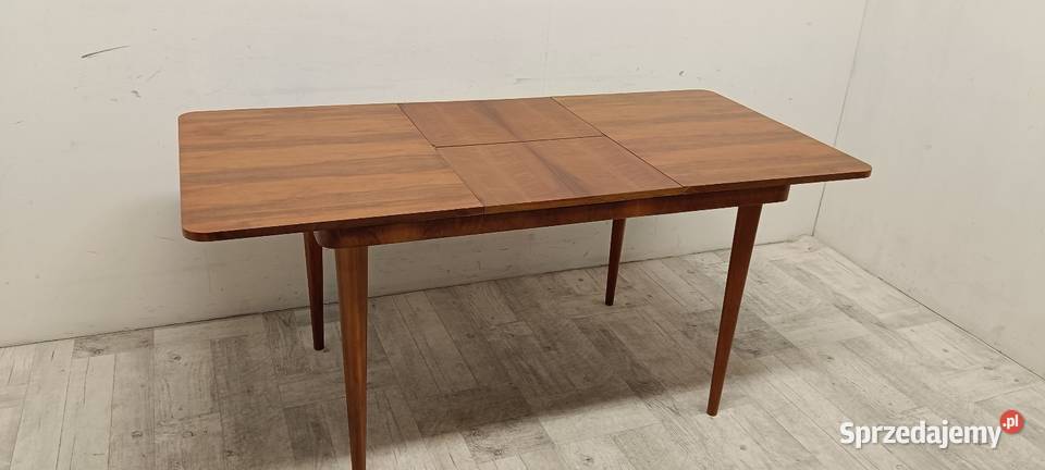 stół krzesła do salonu vintage Czechosłowacja Stoły z krzesłami łódzkie