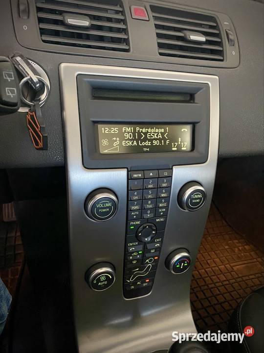 Volvo V50 16 DRIVe 109 80kW kupiony w Polsce łódzkie Koluszki sprzedam