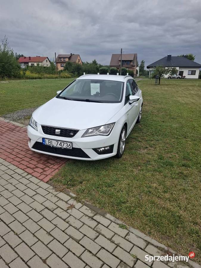 Seat Leon III 20 TDI 150 2016 r garażowany Korczów