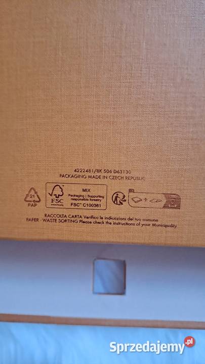 Pudełko Louis Vuitton oryginalne nowe Wymiary sprzedam