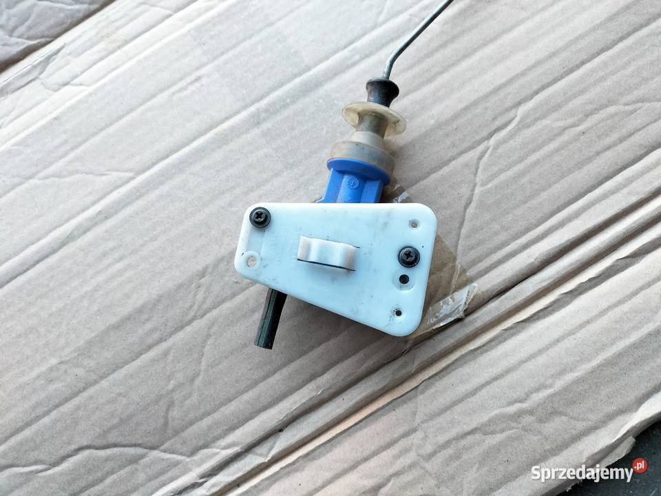 POMPKA CENTRALNEGO ZAMKA DRZWI AUDI 80 B4 Kamień-Kolonia