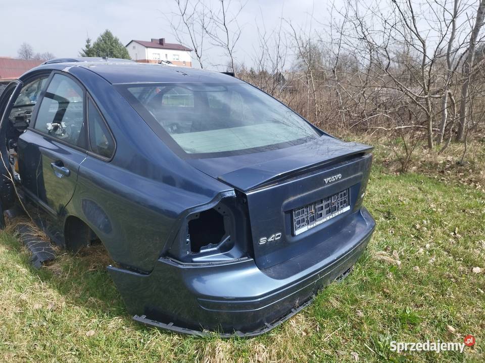 Części Volvo S40 blacharskie świętokrzyskie Skarżysko-Kamienna sprzedam