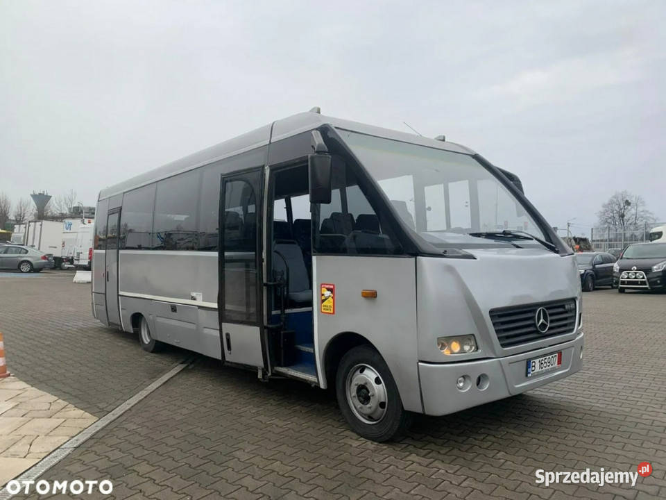 Mercedes Mediano Mediano 814 DVario33 VAT marża śląskie Łaziska Górne