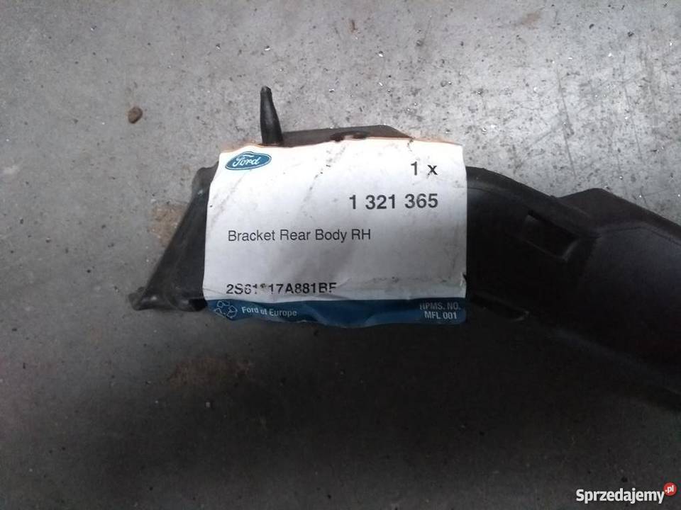 FORD FIESTA MK5 ślizg zderzaka prawy tył podkarpackie Pilzno