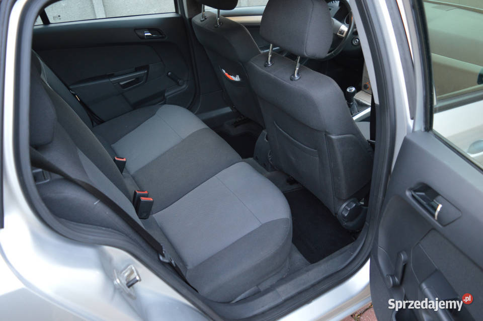 Opel Astra H Kombi 17 110 2008r Super Stan Astra Radom